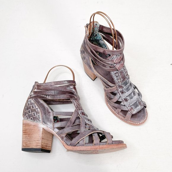 Freebird by Steven Shoes - Freebird by Steven Brown Distressed Penny Block Heel Gladiator Sandals Size 7